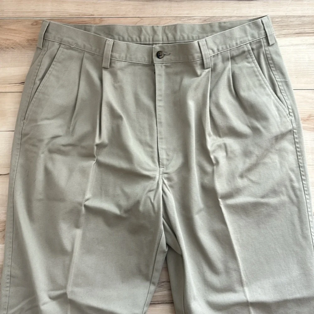 Haggar mens khaki